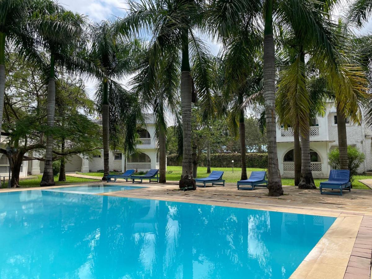 Royal Palms Apartment A4 몸바사 외부 사진