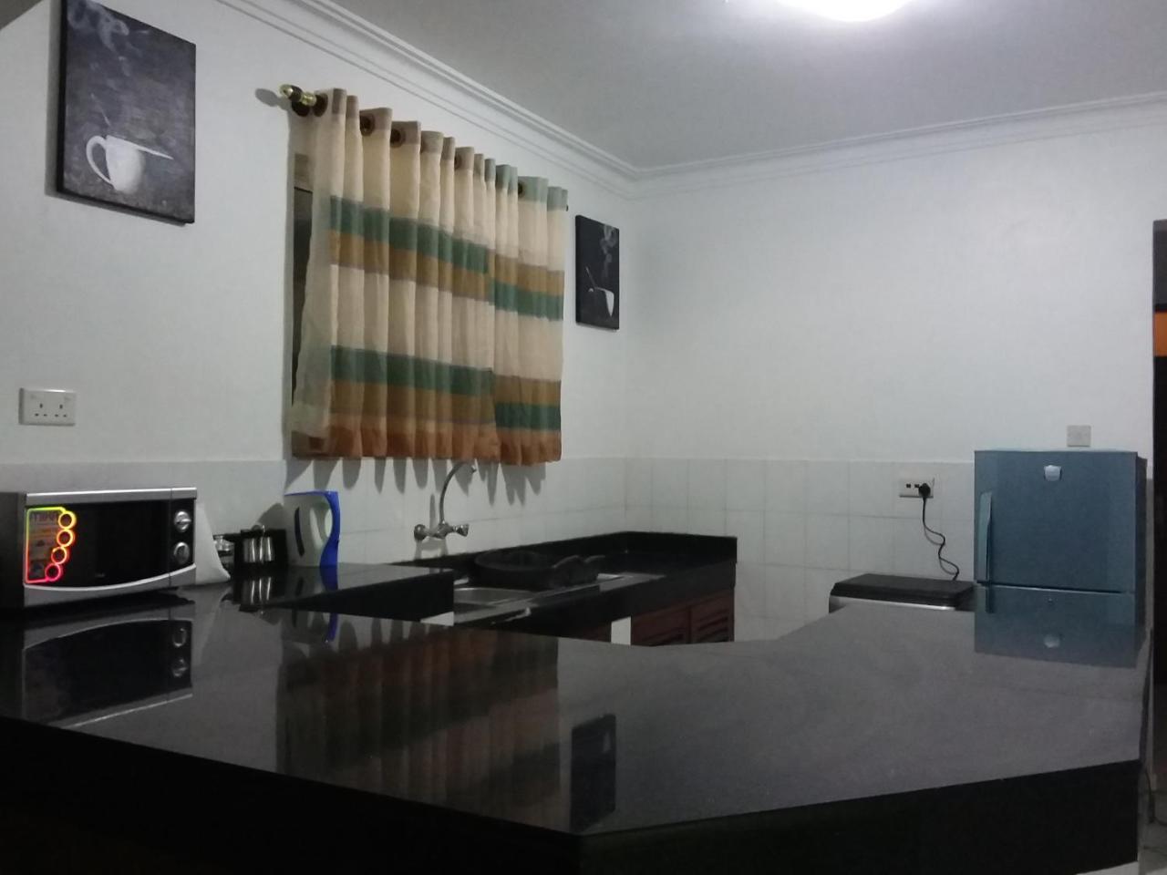 Royal Palms Apartment A4 몸바사 외부 사진