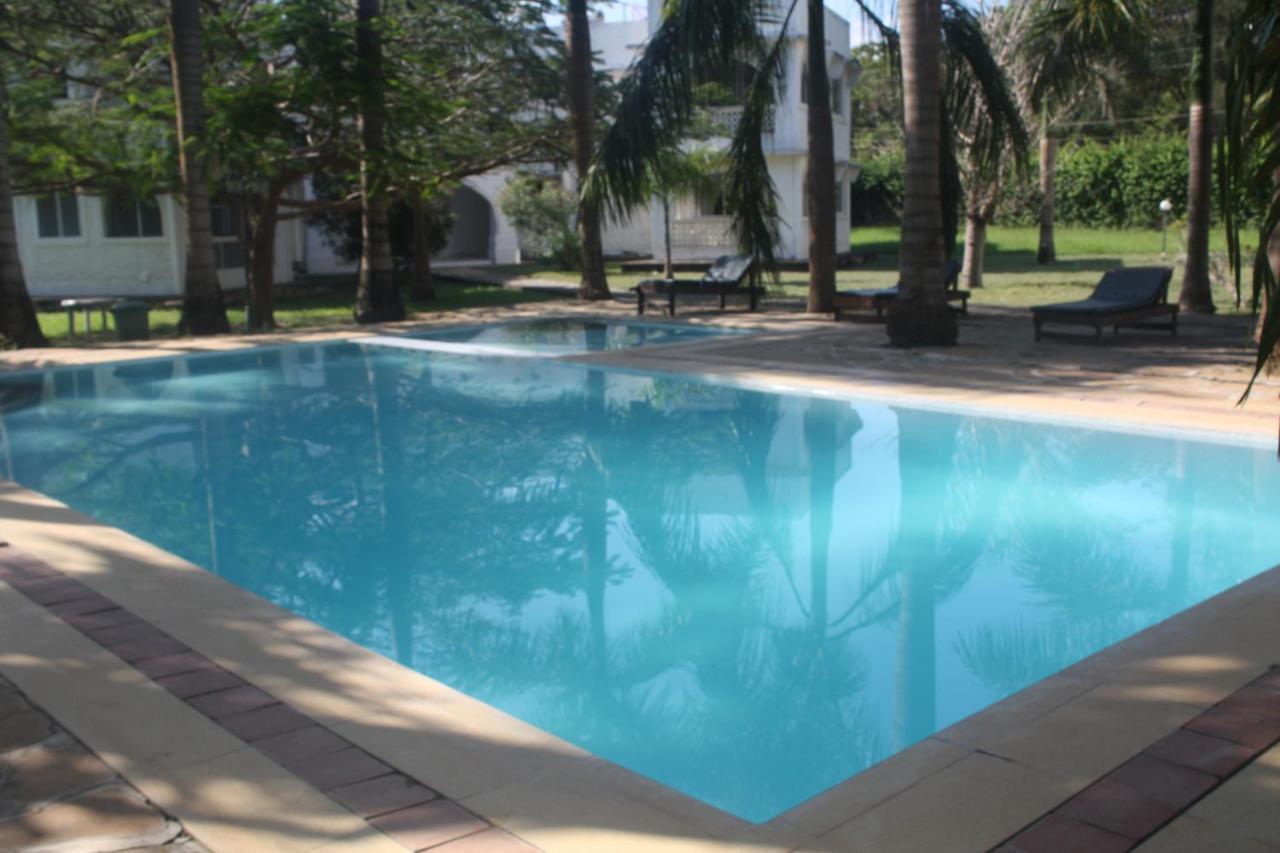 Royal Palms Apartment A4 몸바사 외부 사진