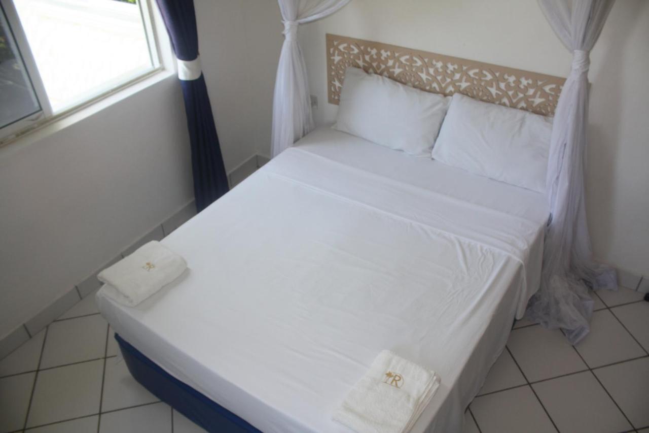 Royal Palms Apartment A4 몸바사 외부 사진